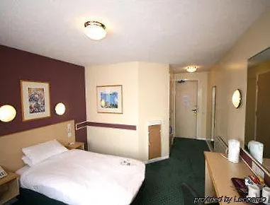 Days Sheffield South Harthill (South Yorkshire)